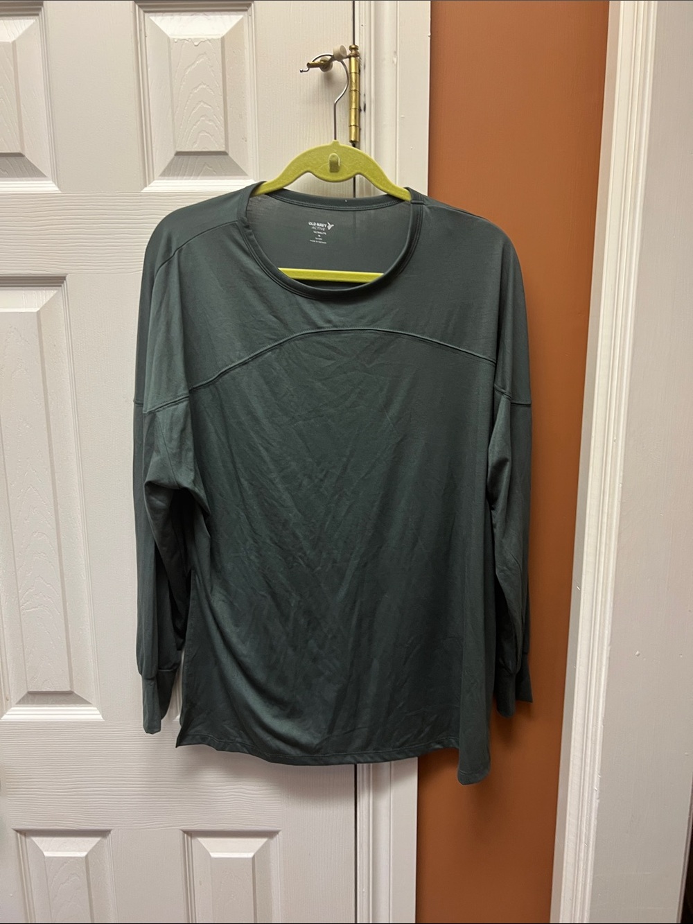 Old Navy Women's Long-Sleeve Crew in Dark Teal